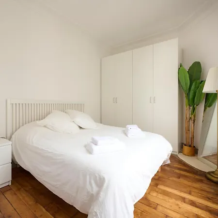 Appartamento Sublime De 2 Pieces Dans Le Xveme Arrondissement