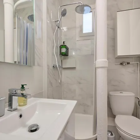 Appartamento Sublime De 2 Pieces Dans Le Xveme Arrondissement